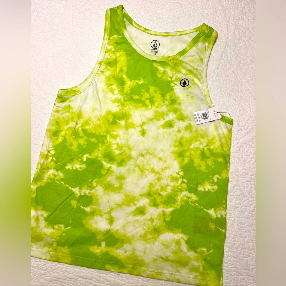 Men’s Volcom tank top NEW
